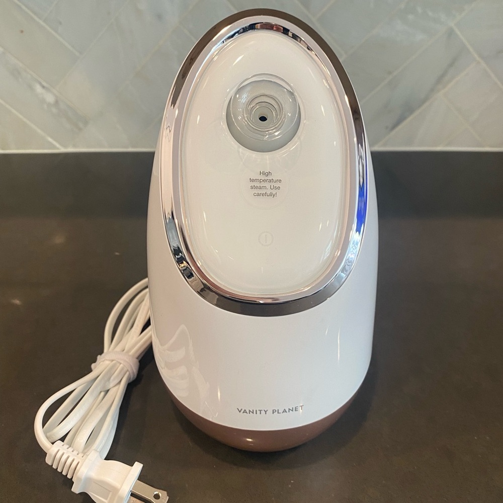 Vanity Planet AIRA Ionic Facial Steamer